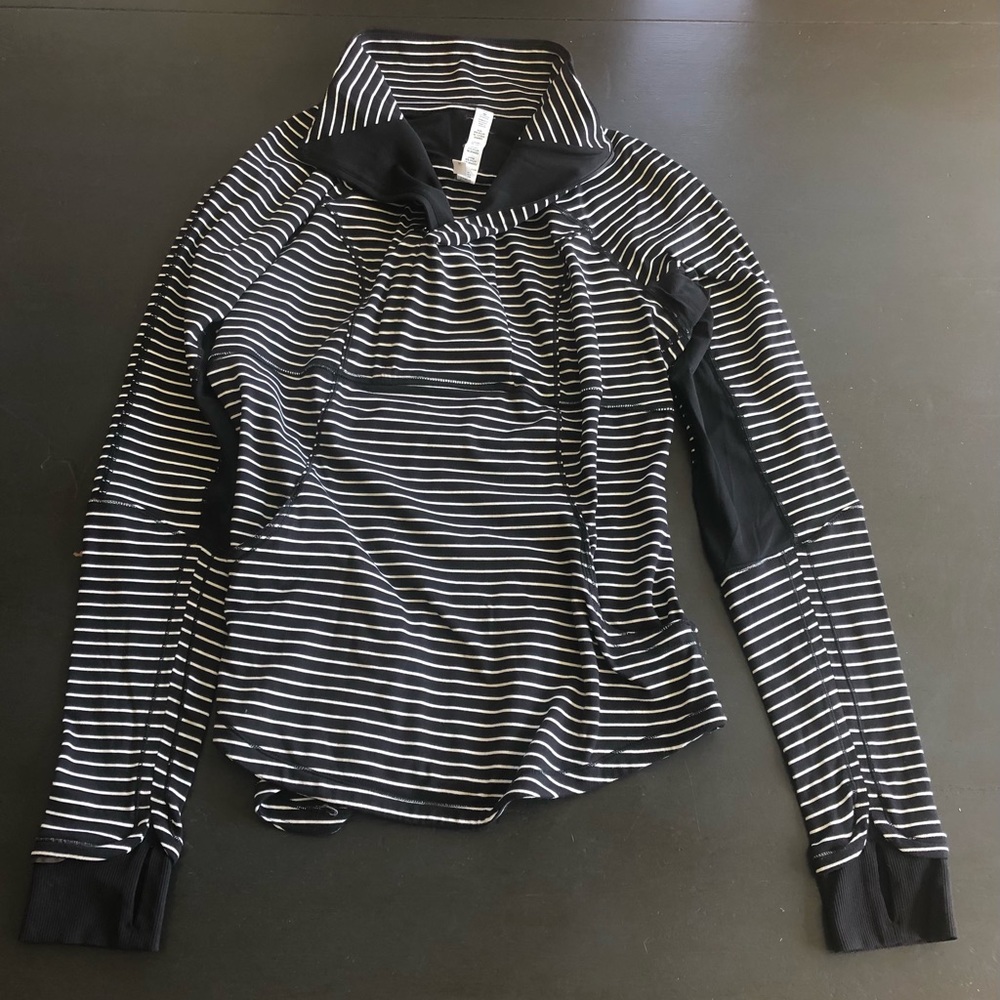 Lululemon pullover